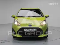 2018 Toyota PRIUS