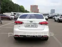 2018 KIA K3