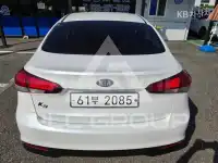 2018 KIA K3
