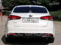 2018 KIA K3