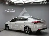 2018 KIA K3