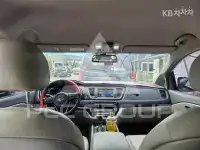 2018 KIA Carnival