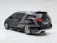 2018 KIA Carnival