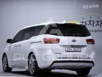 2018 KIA Carnival