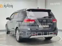 2018 KIA Carnival