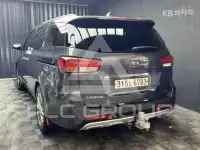 2018 KIA Carnival