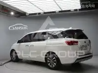 2018 KIA Carnival