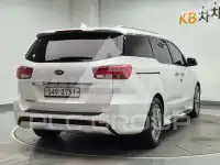 2018 KIA Carnival