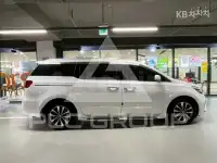 2018 KIA Carnival