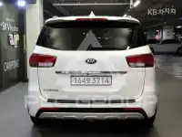 2018 KIA Carnival