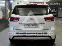 2018 KIA Carnival