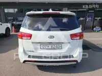 2018 KIA Carnival