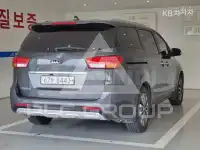 2018 KIA Carnival