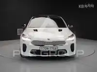 2018 KIA Stinger