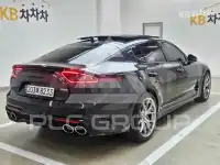 2018 KIA Stinger