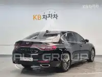 2018 Hyundai Grandeur