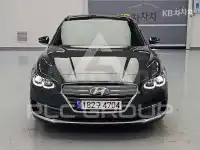 2018 Hyundai Grandeur