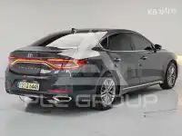 2018 Hyundai Grandeur