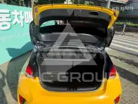 2018 Hyundai Veloster