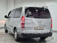 2018 Hyundai Starex