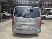 2018 Hyundai Starex
