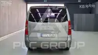 2018 Hyundai Starex