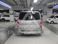 2018 Hyundai Starex