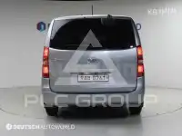 2018 Hyundai Starex