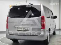 2018 Hyundai Starex