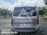 2018 Hyundai Starex