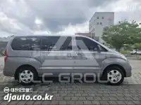 2018 Hyundai Starex