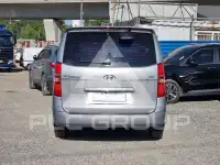 2018 Hyundai Starex