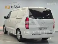 2018 Hyundai Starex