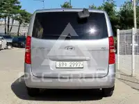 2018 Hyundai Starex