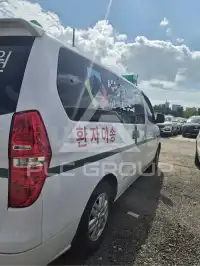 2018 Hyundai Starex