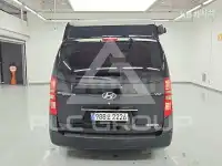 2018 Hyundai Starex