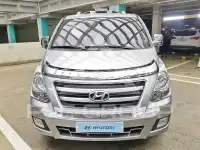 2018 Hyundai Starex