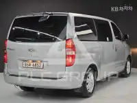 2018 Hyundai Starex