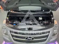 2018 Hyundai Starex