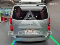 2018 Hyundai Starex