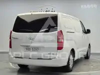 2018 Hyundai Starex