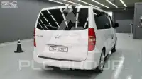 2018 Hyundai Starex