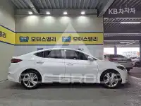 2018 Hyundai Avante