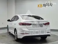 2018 Hyundai Avante