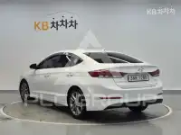 2018 Hyundai Avante