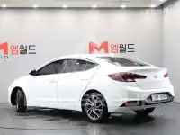 2018 Hyundai Avante