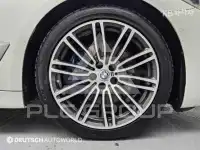2019 BMW 523