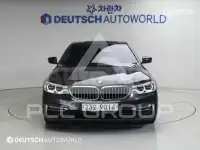 2019 BMW 523
