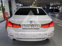 2019 BMW 523