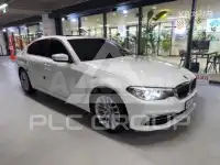 2019 BMW 523